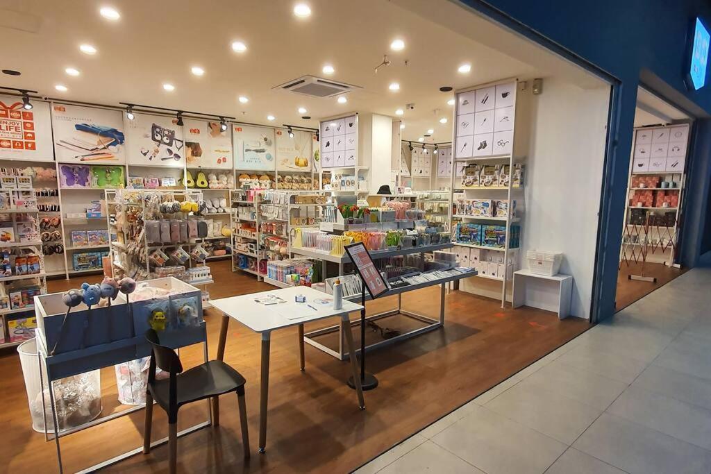 Kozi Square New Sgh Cozy Home Lv5B Kuching Esterno foto